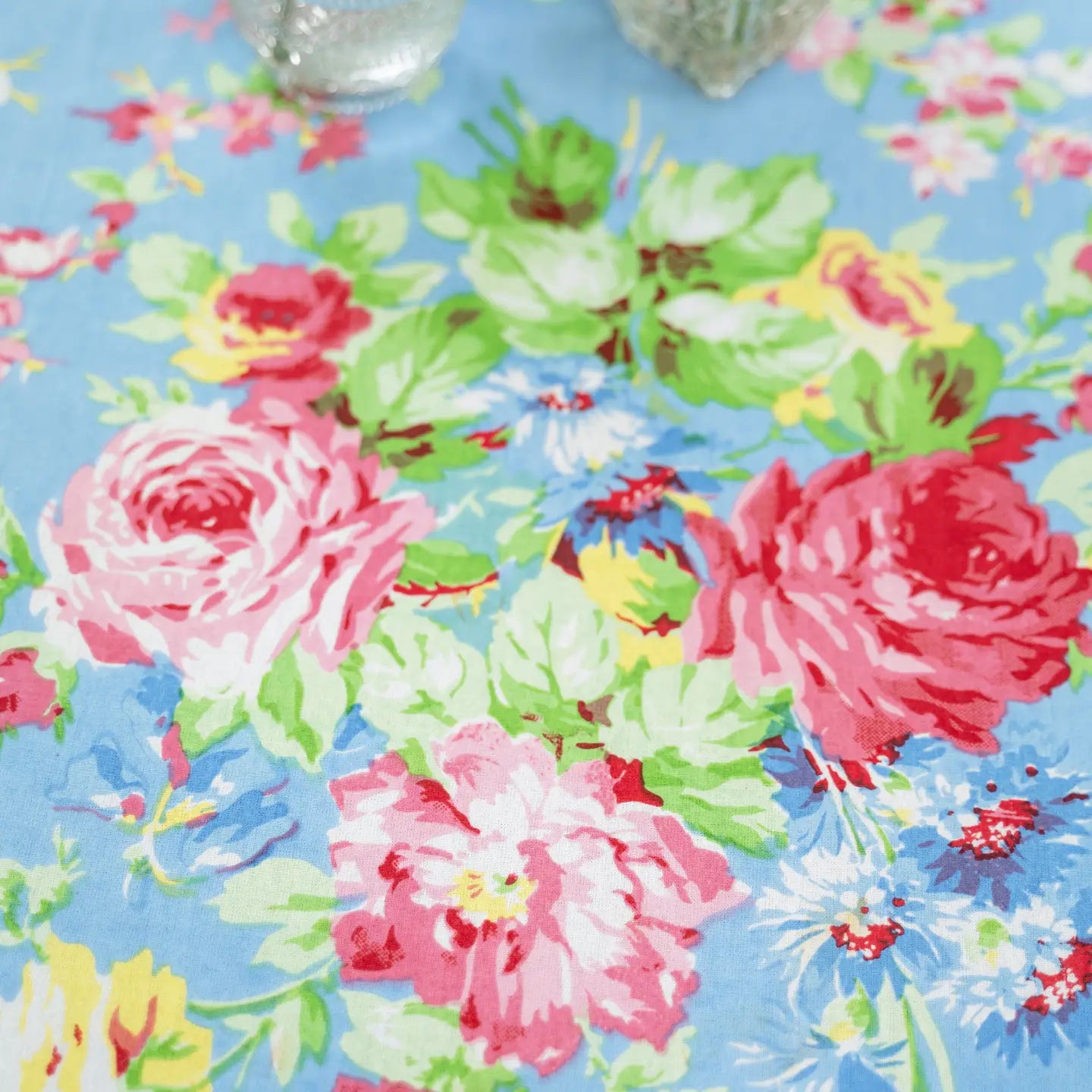 Cottage Rose Tablecloth