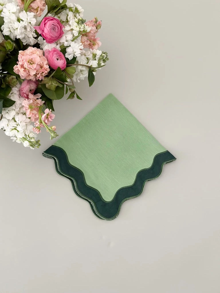 Wavy Green Linen Napkin - Set of 4