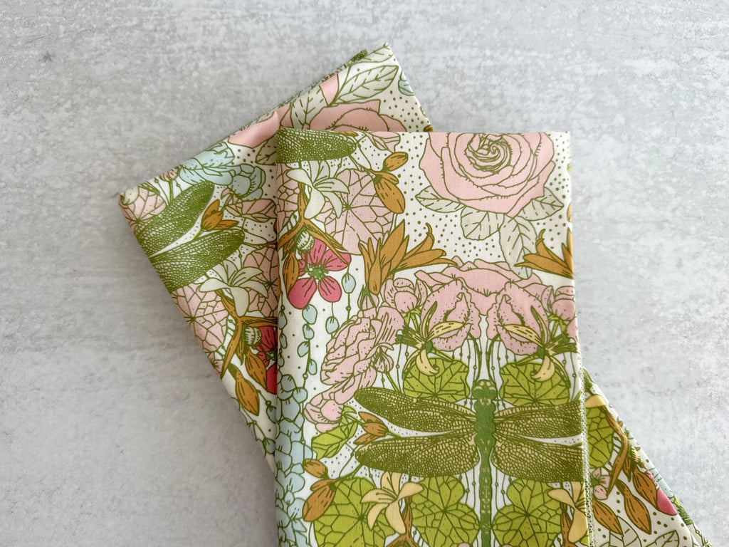 Dragonfly Garden Cloth Napkin - Set of 4